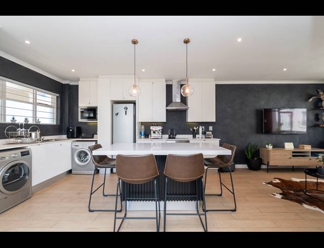 1 BEDROOM APARTMENT FOR SALE IN GREEN POINT